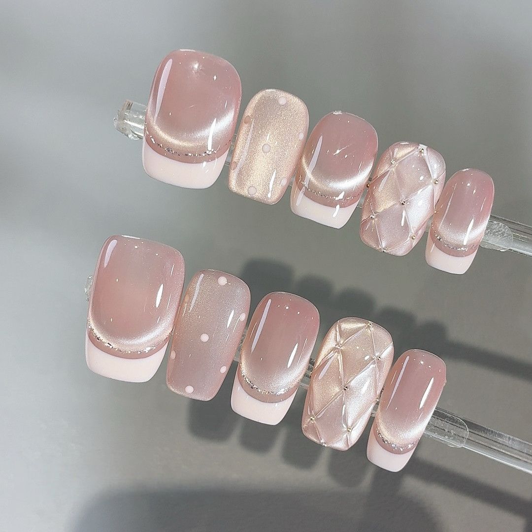 Pink Quilted Glam - Handcrafted Pink Cat-Eye & 3D Quilted French Press-On Nails