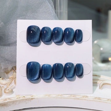 Deep Sea Cat-Eye - Handcrafted Midnight Blue & Silver Magnetic Velvet Press-On Nails