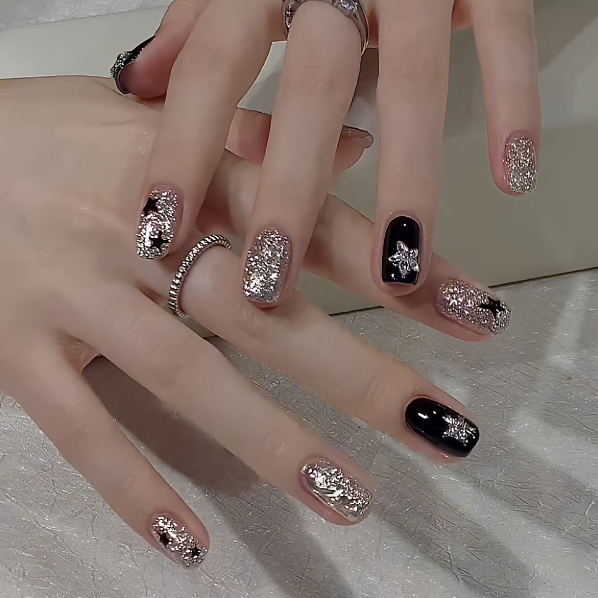Silver Sparkle Star - Handcrafted Platinum Glitter & Glossy Black Press-On Nails with Star Accents