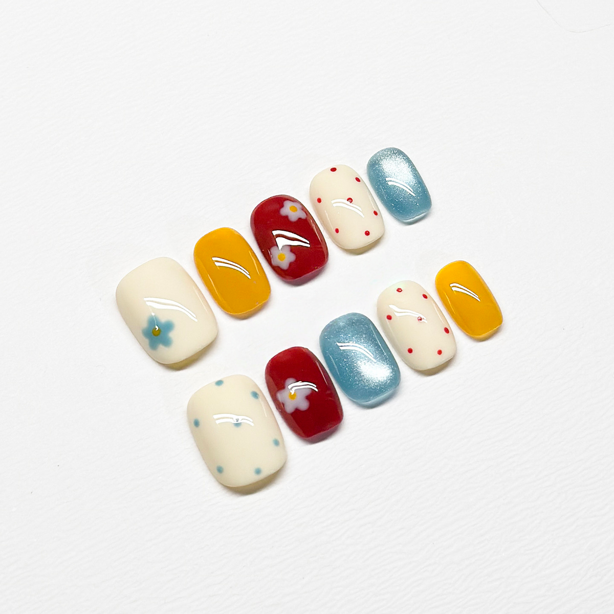 Doodle Daisy & Aqua - Handcrafted Y2K Floral & Aqua Cat-Eye Press-On Nails