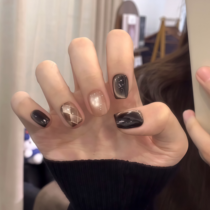 Mocha Argile Glow - Handcrafted Espresso Cat-Eye & Coffee Argile Plaid Press-On Nails
