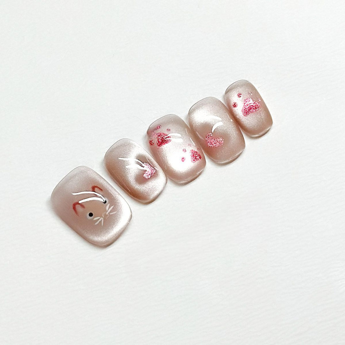 Velvet Whiskers - Handcrafted Cute Cat & Glitter Heart Cat-Eye Press-On Nails