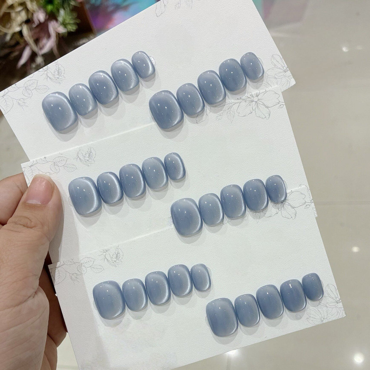Icy Silver Blue Cat-Eye - Handcrafted Frozen Dust Blue & Silver Magnetic Velvet Press-On Nails