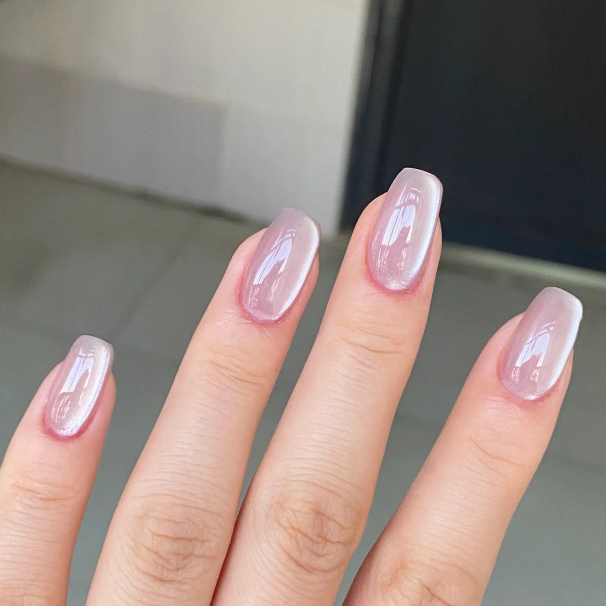 Blush Rose Velvet Cat-Eye - Handcrafted Soft Pink & Silver Magnetic Press-On Nails