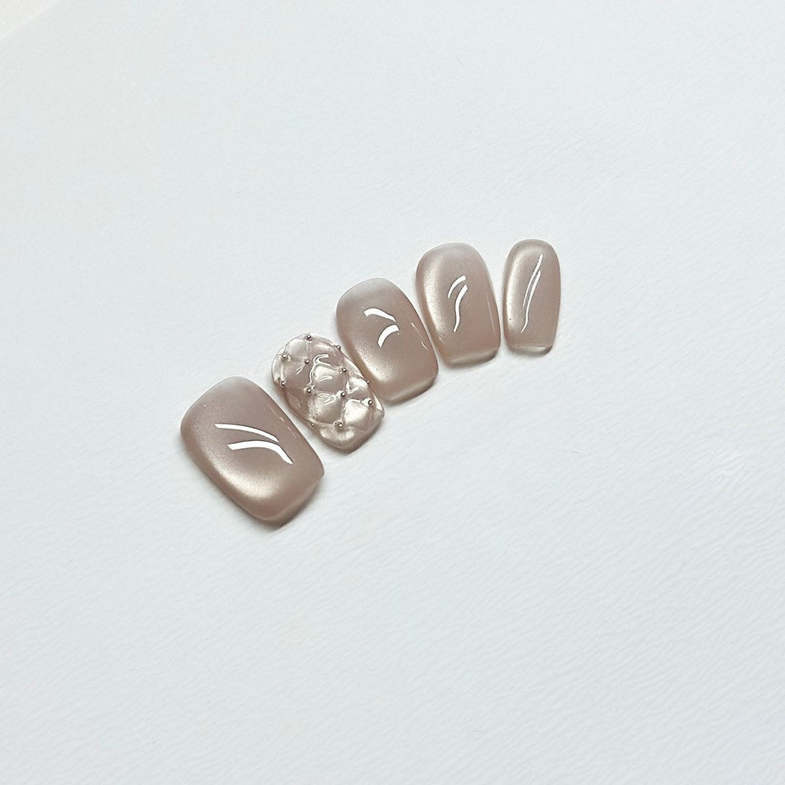 Quilted Pearl - Handcrafted Champagne Cat-Eye & 3D Quilted Press-On Nails