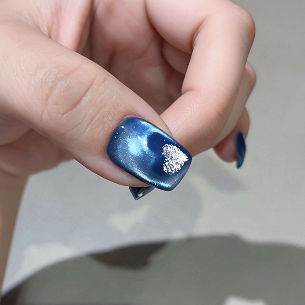 Ice Blue Heart - Handcrafted Ice Blue Cat-Eye & Glitter Heart Press-On Nails