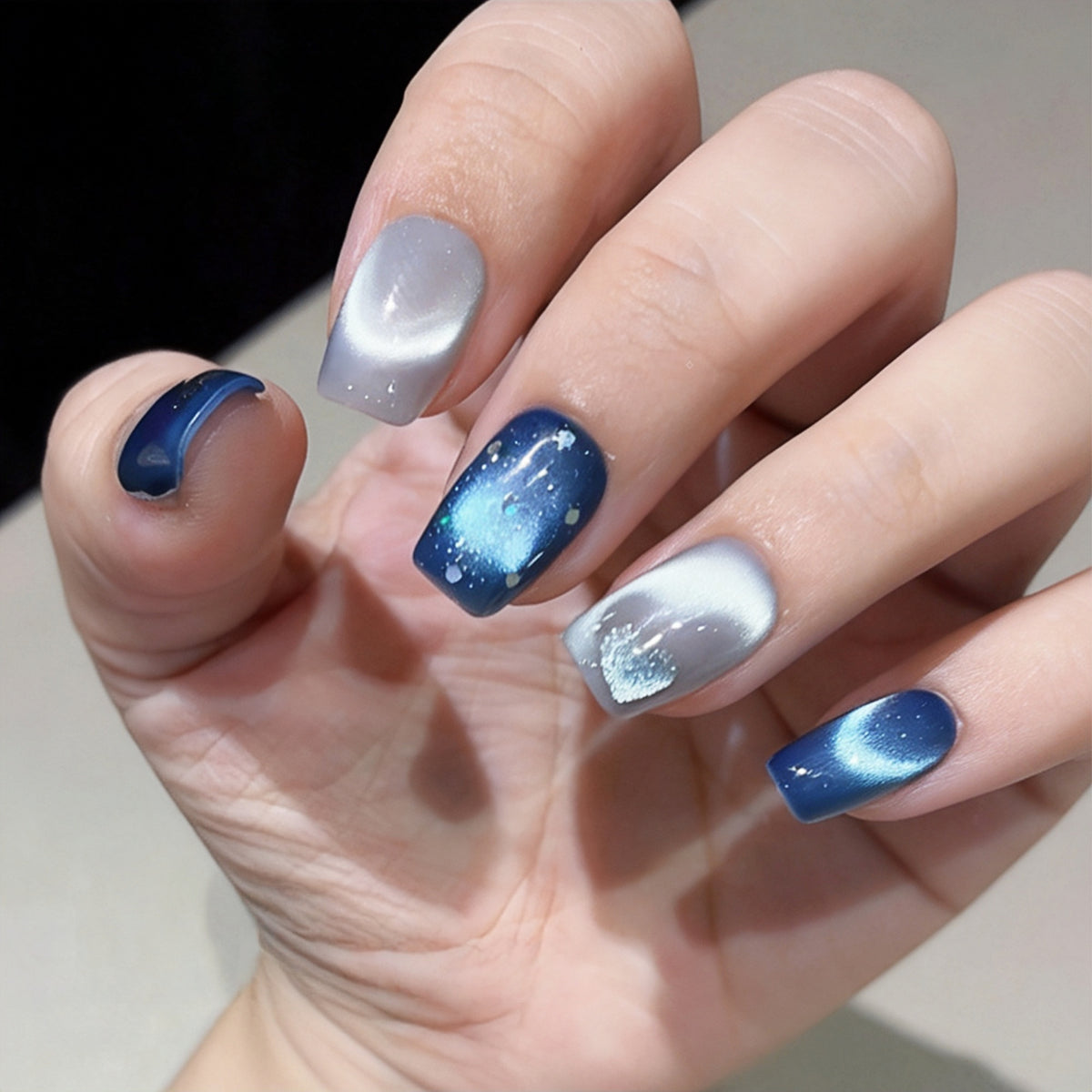 Ice Blue Heart - Handcrafted Ice Blue Cat-Eye & Glitter Heart Press-On Nails