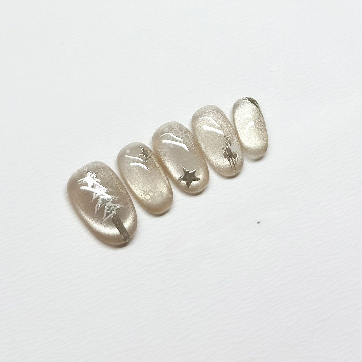 Silver Pine & Stars - Handcrafted Silver Chrome Pine Tree & Star Cat-Eye Press-On Nails
