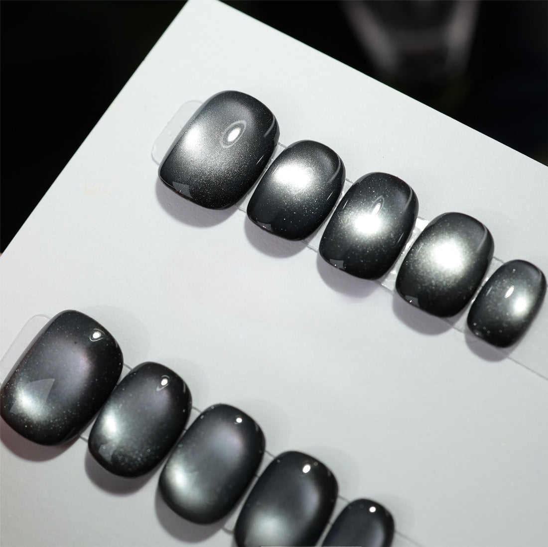 Obsidian Cat-Eye - Handcrafted Dark Charcoal & Silver Magnetic Velvet Press-On Nails