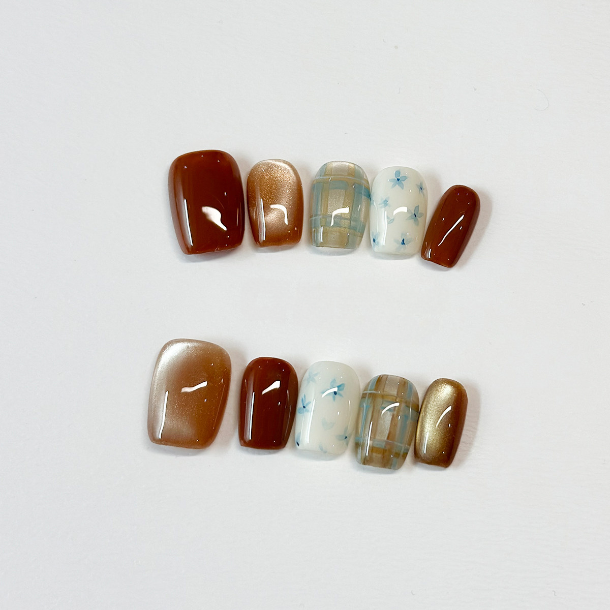 Vintage Plaid & Daisy - Handcrafted Caramel Cat-Eye & Floral Press-On Nails