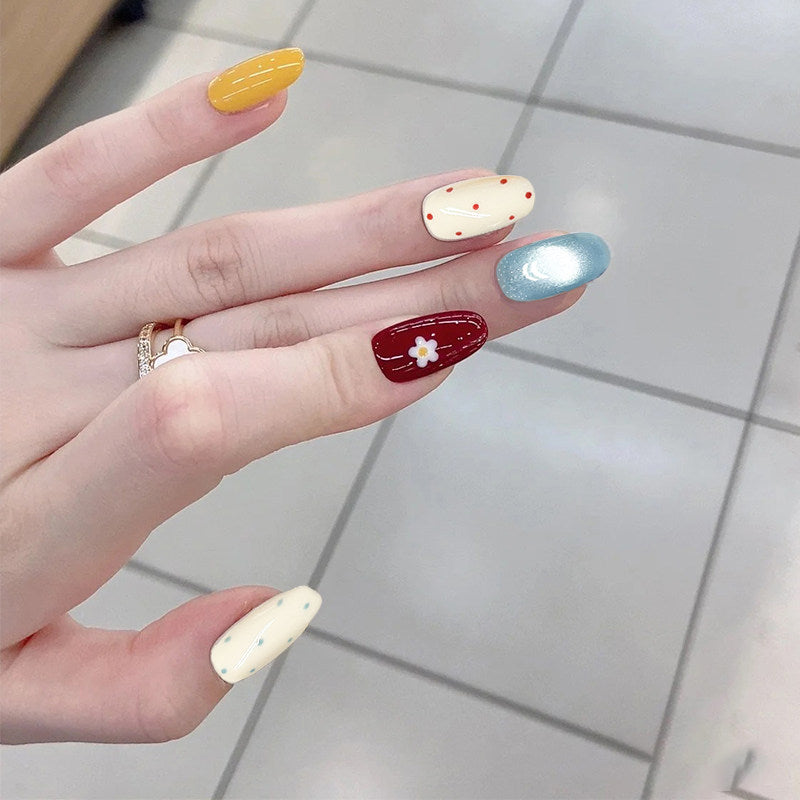 Doodle Daisy & Aqua - Handcrafted Y2K Floral & Aqua Cat-Eye Press-On Nails