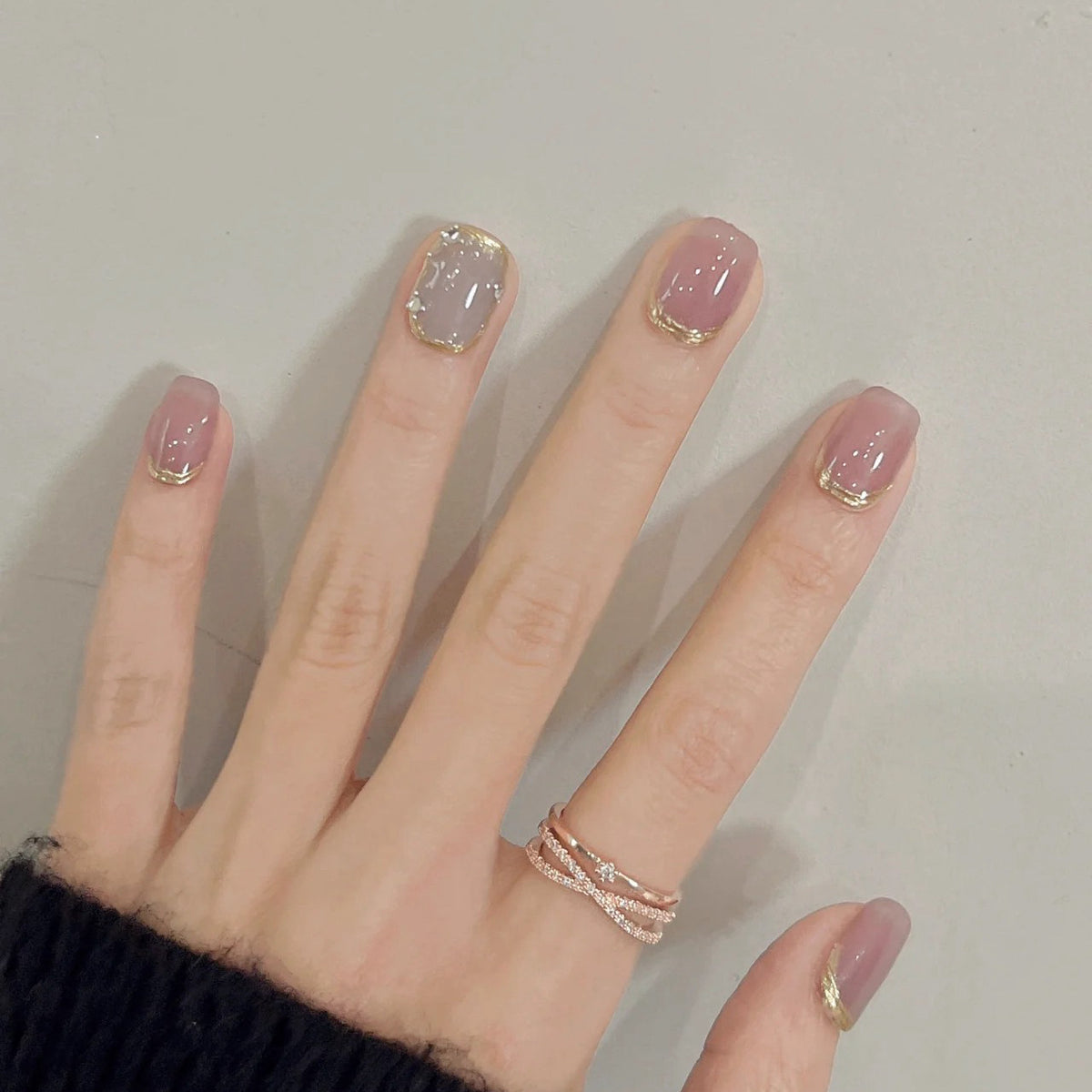 Gilded Romance - Handcrafted Pink Jelly & Liquid Gold French Press-On Nails