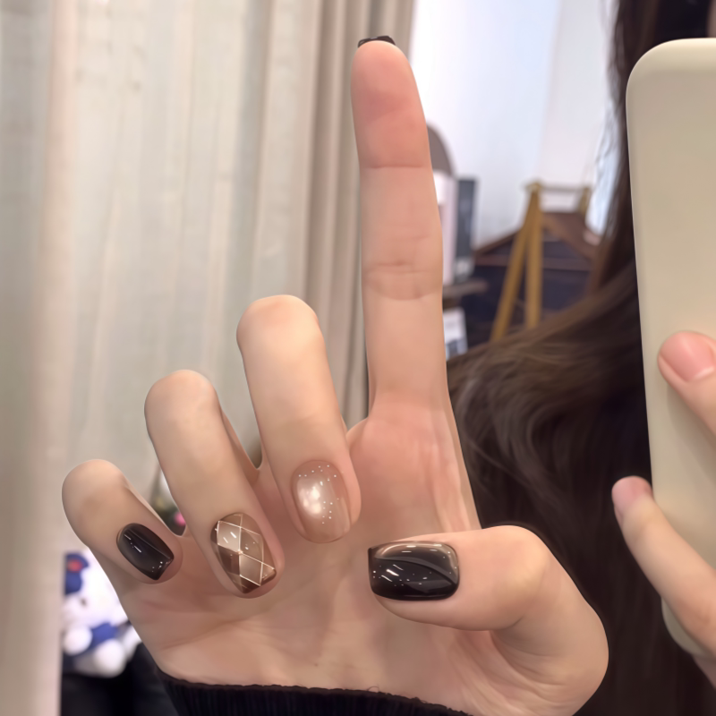 Mocha Argile Glow - Handcrafted Espresso Cat-Eye & Coffee Argile Plaid Press-On Nails