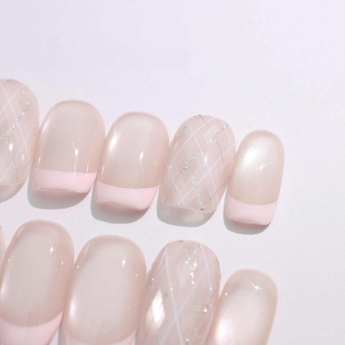 Pink Argile French - Handcrafted Pearl Cat-Eye & Blush French Plaid Press-On Nails