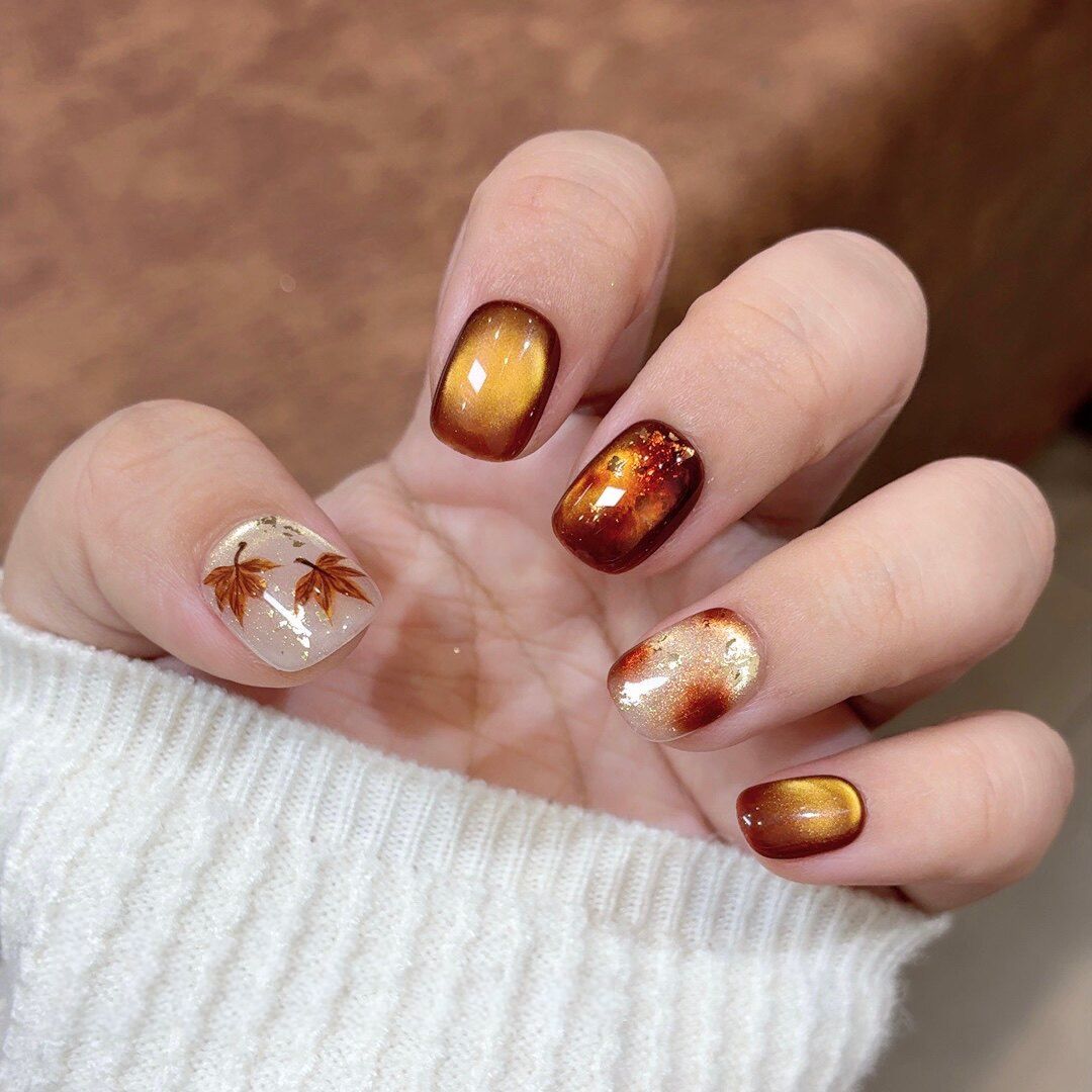 Autumn Maple Leaf - Handcrafted Amber Cat-Eye & Maple Leaf Press-On Nails