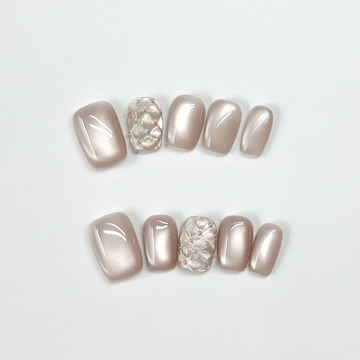 Quilted Pearl - Handcrafted Champagne Cat-Eye & 3D Quilted Press-On Nails